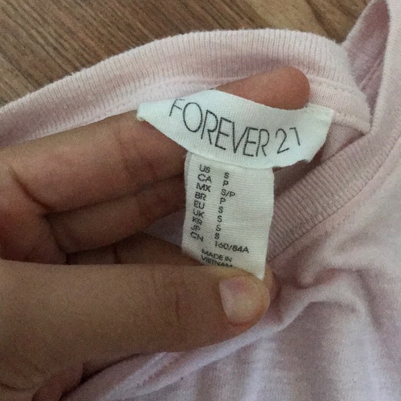 Pink crop top - Picture 2 of 2